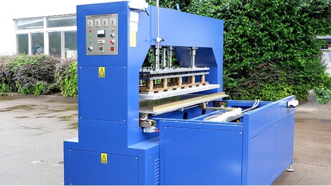 焊接針刺墊用什么熱合機(jī)？